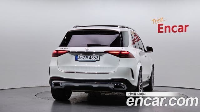 Mercedes-Benz GLE-Class 2025 — Şəkil 4/20