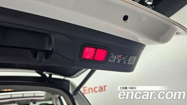 Mercedes-Benz GLE-Class 2025 — Photo 11/32