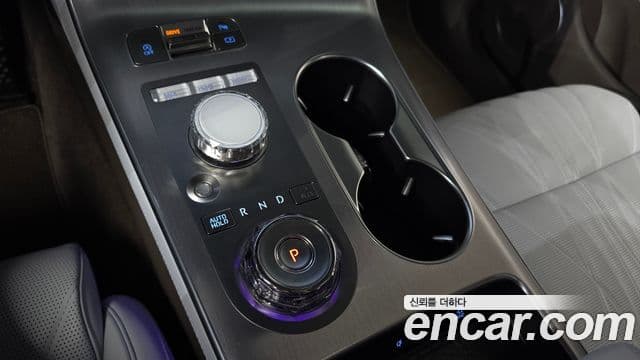 Genesis GV70 2024 — ფოტო 9/20