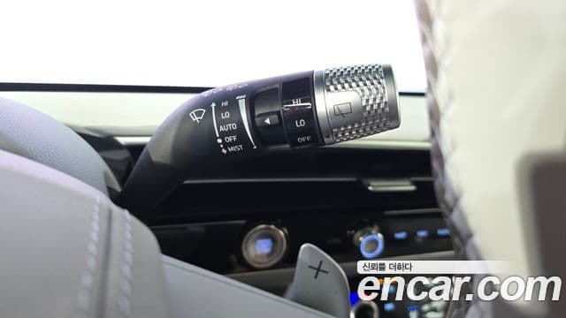Genesis GV70 2024 — ფოტო 19/20