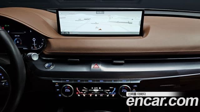 Genesis Electrified G80 2021 — Şəkil 13/20