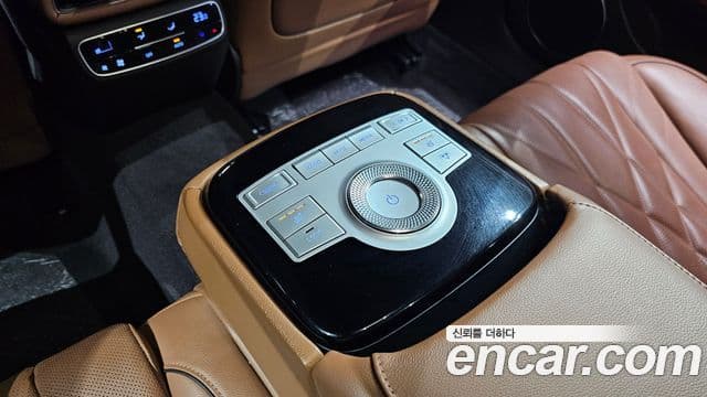 Genesis Electrified G80 2021 — Şəkil 16/20