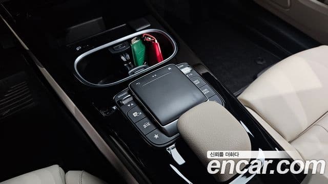 Mercedes-Benz A-Class 2022 — ფოტო 17/20