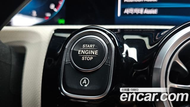 Mercedes-Benz A-Class 2022 — ფოტო 20/20