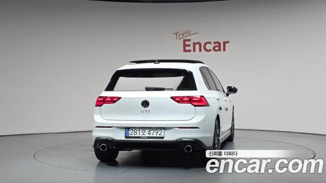 Volkswagen Golf 2024 — Şəkil 4/20