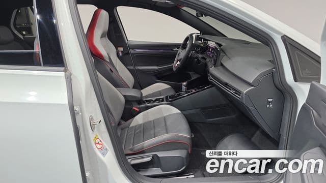 Volkswagen Golf 2024 — Şəkil 11/20