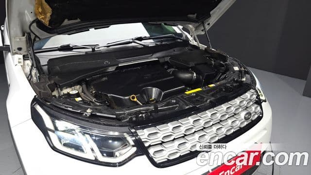 Land Rover Discovery Sport 2020 — ფოტო 11/20