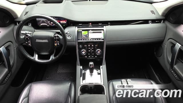 Land Rover Discovery Sport 2020 — ფოტო 8/20