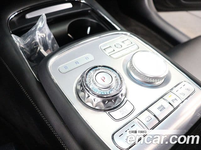 Genesis G90 2022 — ფოტო 10/20
