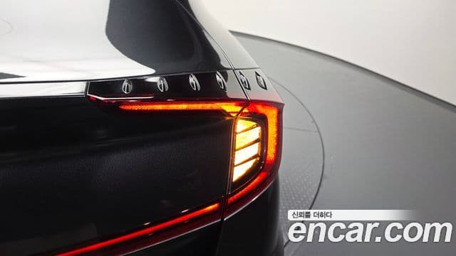 Hyundai Sonata Hybrid 2022 — Photo 14/29