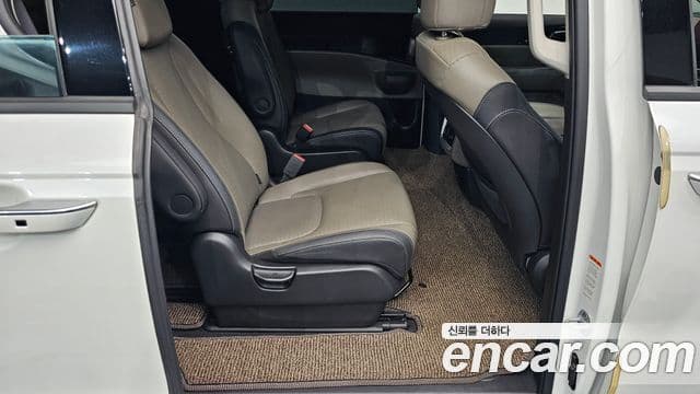Kia Carnival 2024 — Фото 11/20