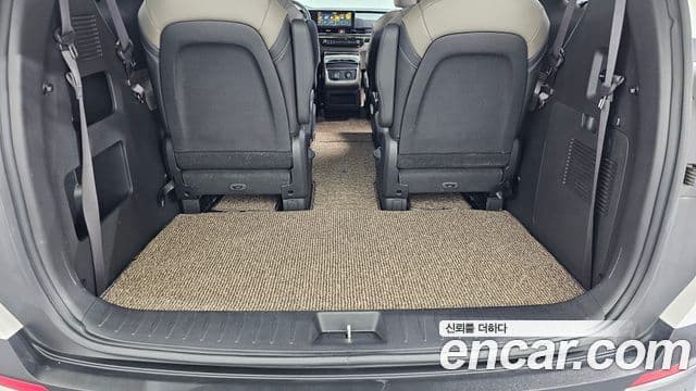 Kia Carnival 2024 — Фото 16/20