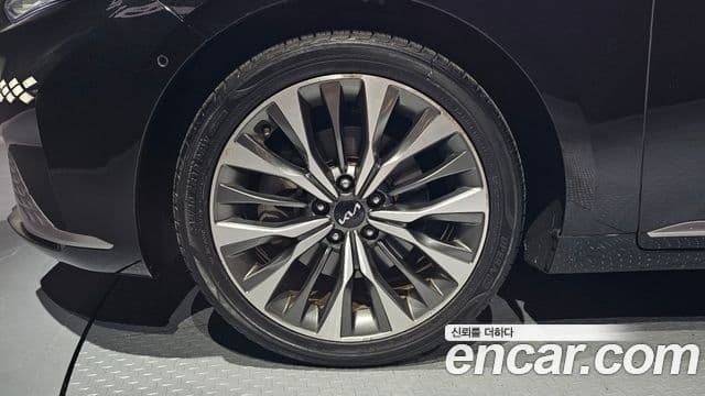 Kia K8 2022 — ფოტო 5/20