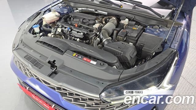 Kia K5 2020 — ფოტო 6/20