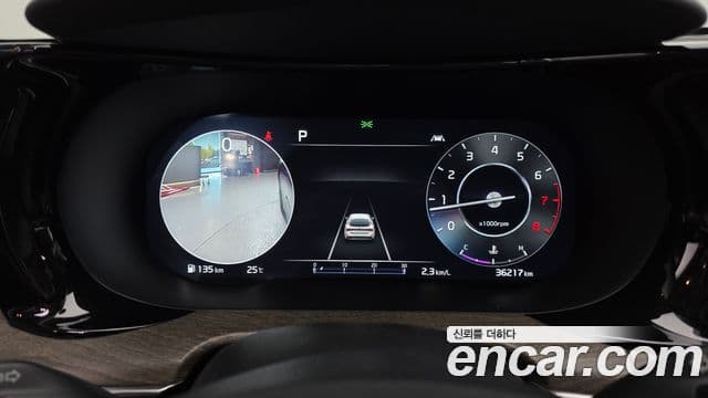 Kia K5 2020 — ფოტო 8/20