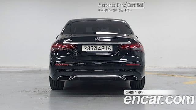 Mercedes-Benz E-Class 2023 — ფოტო 3/17