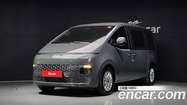 Hyundai Staria 2024 — ფოტო 1/20