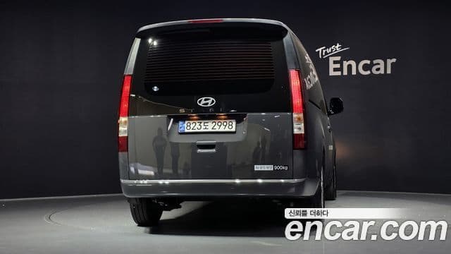 Hyundai Staria 2024 — ფოტო 4/20