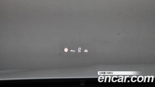 Mercedes-Benz E-Class 2025 — Photo 12/33