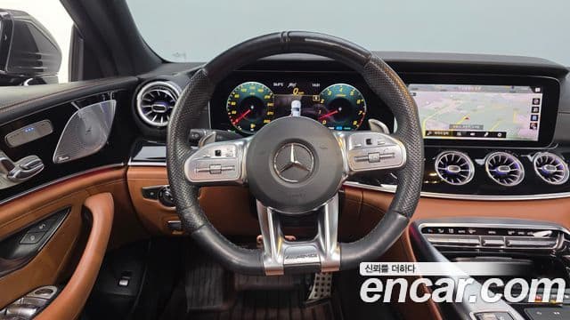 Mercedes-Benz AMG GT 2021 — ფოტო 14/20