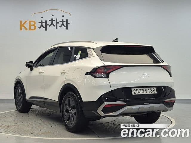 Kia Sportage 2022 — Photo 15/18