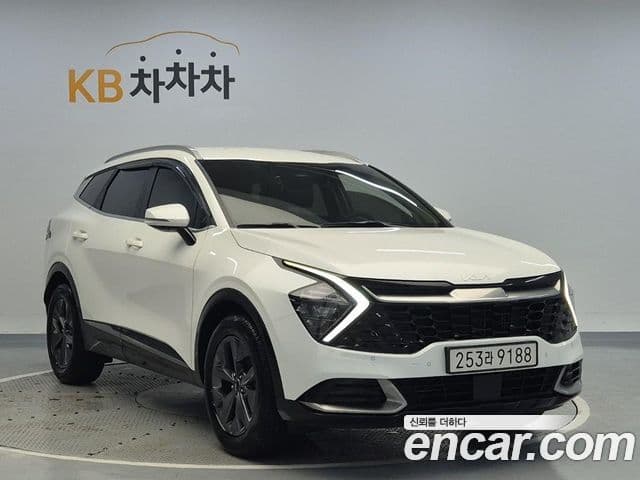 Kia Sportage 2022 — Photo 17/18