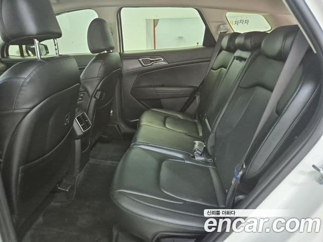 Kia Sportage 2022 — Photo 7/18