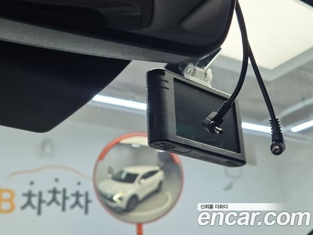 Kia Sportage 2022 — Photo 2/18
