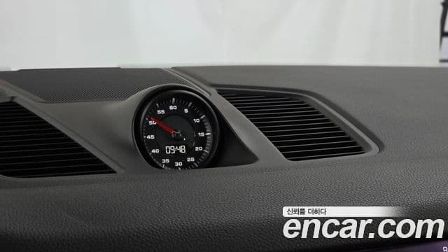 Porsche Cayenne 2019 — Şəkil 17/20