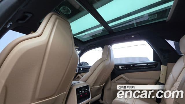 Porsche Cayenne 2019 — Şəkil 18/20