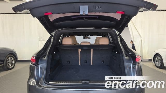 Porsche Cayenne 2019 — Şəkil 20/20