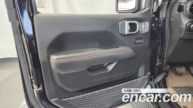 Jeep Wrangler 2024 — Şəkil 5/29