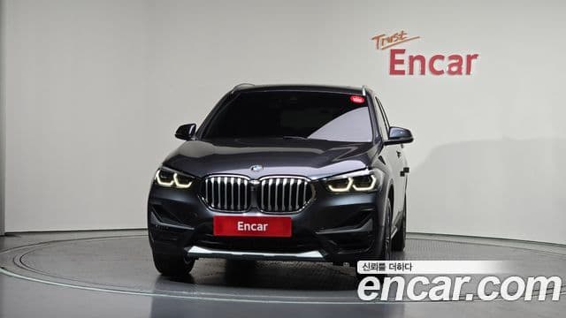 BMW X1 2022 — Şəkil 3/20