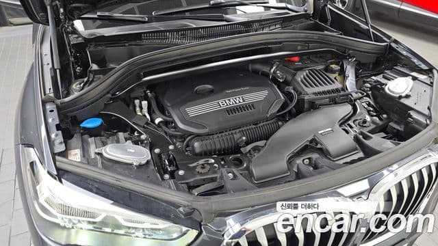 BMW X1 2022 — Şəkil 6/20