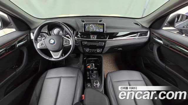 BMW X1 2022 — Şəkil 7/20