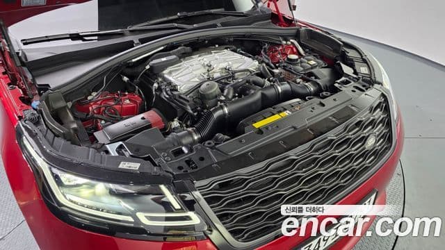 Land Rover Range Rover Velar 2019 — ფოტო 6/20