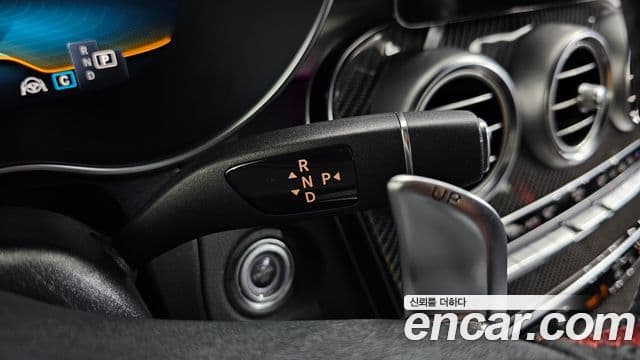 Mercedes-Benz GLC-Class 2022 — ფოტო 9/20