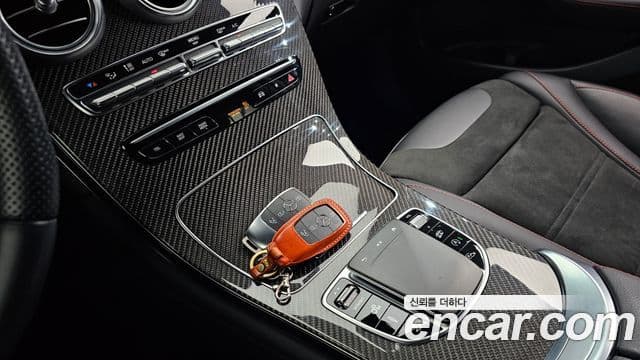 Mercedes-Benz GLC-Class 2022 — ფოტო 18/20