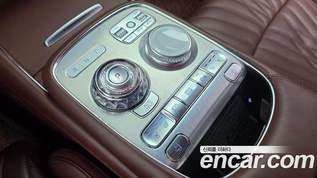 Genesis G90 2022 — Şəkil 9/20