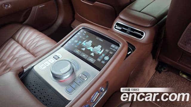 Genesis G90 2022 — Şəkil 19/20