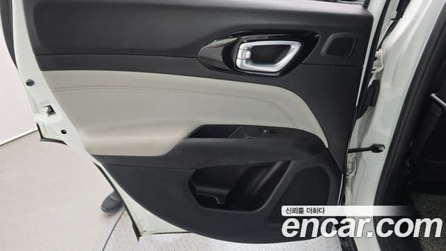 Jeep Compass 2022 — Şəkil 30/30