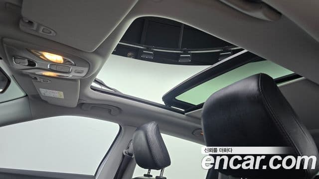 Jeep Compass 2022 — Şəkil 29/30