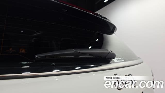 Jeep Compass 2022 — Şəkil 11/30