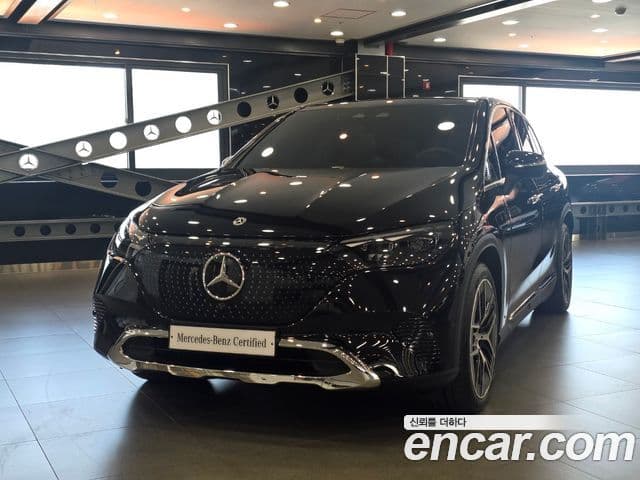 Mercedes-Benz EQE SUV 2025 — Photo 3/20