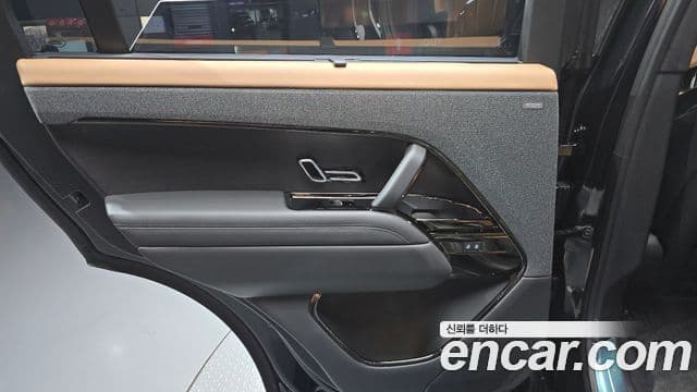 Land Rover Range Rover Sport 2025 — Şəkil 10/32