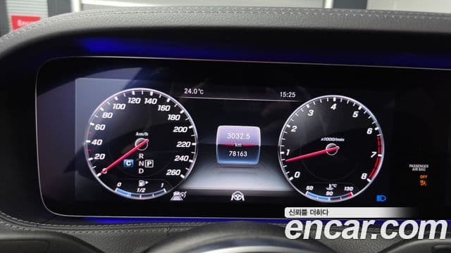 Mercedes-Benz S-Class 2019 — ფოტო 8/20