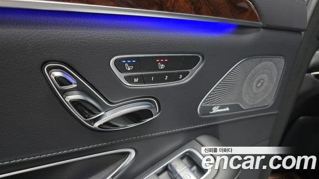 Mercedes-Benz S-Class 2019 — ფოტო 18/20