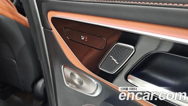 Mercedes-Benz GLC-Class 2025 — Фото 19/20
