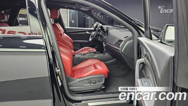 Audi Q5 2021 — ფოტო 11/20