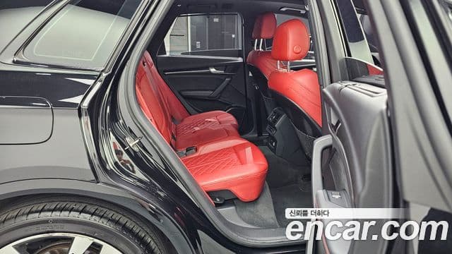 Audi Q5 2021 — ფოტო 12/20